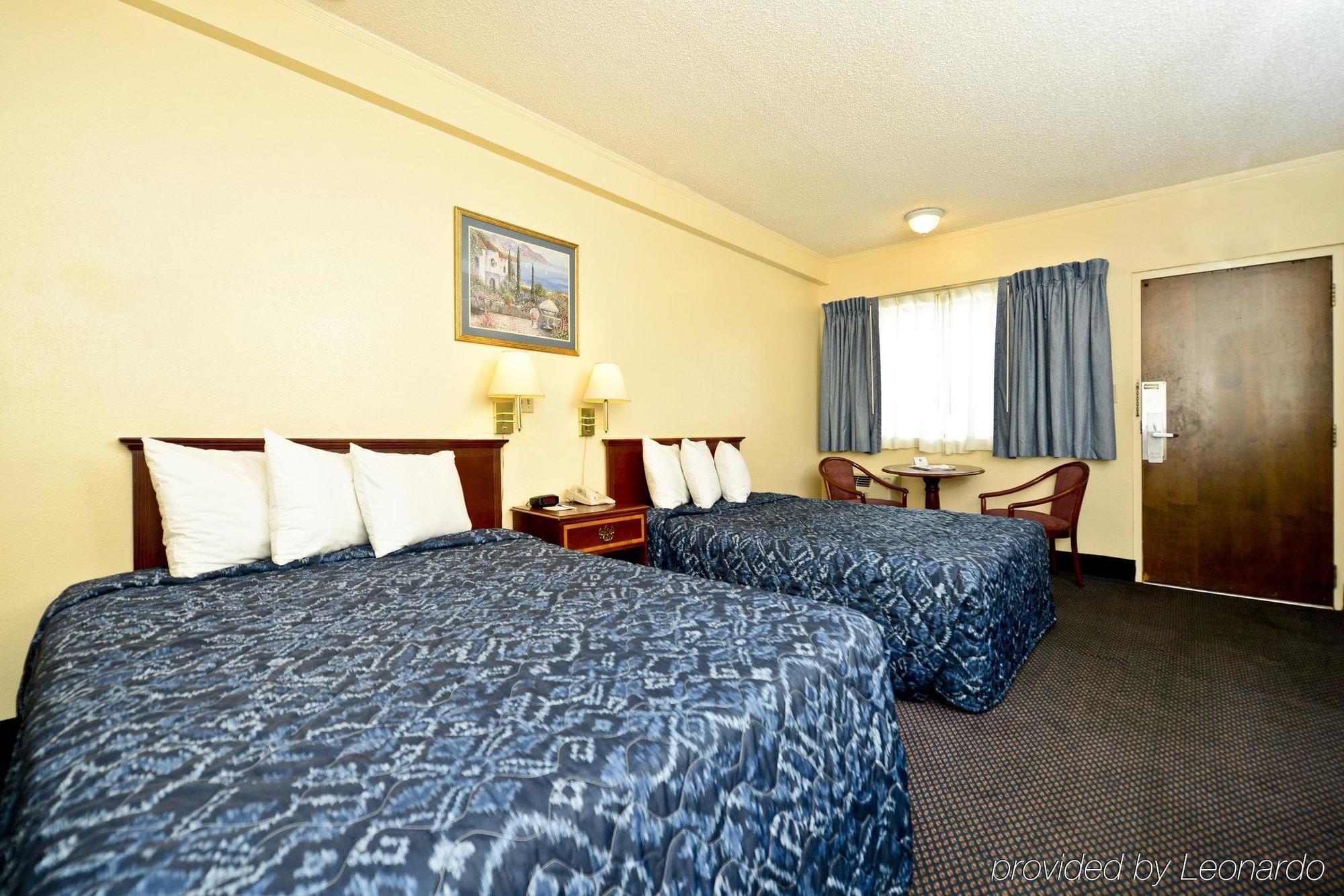 Asam Hotel Goodland Exterior photo