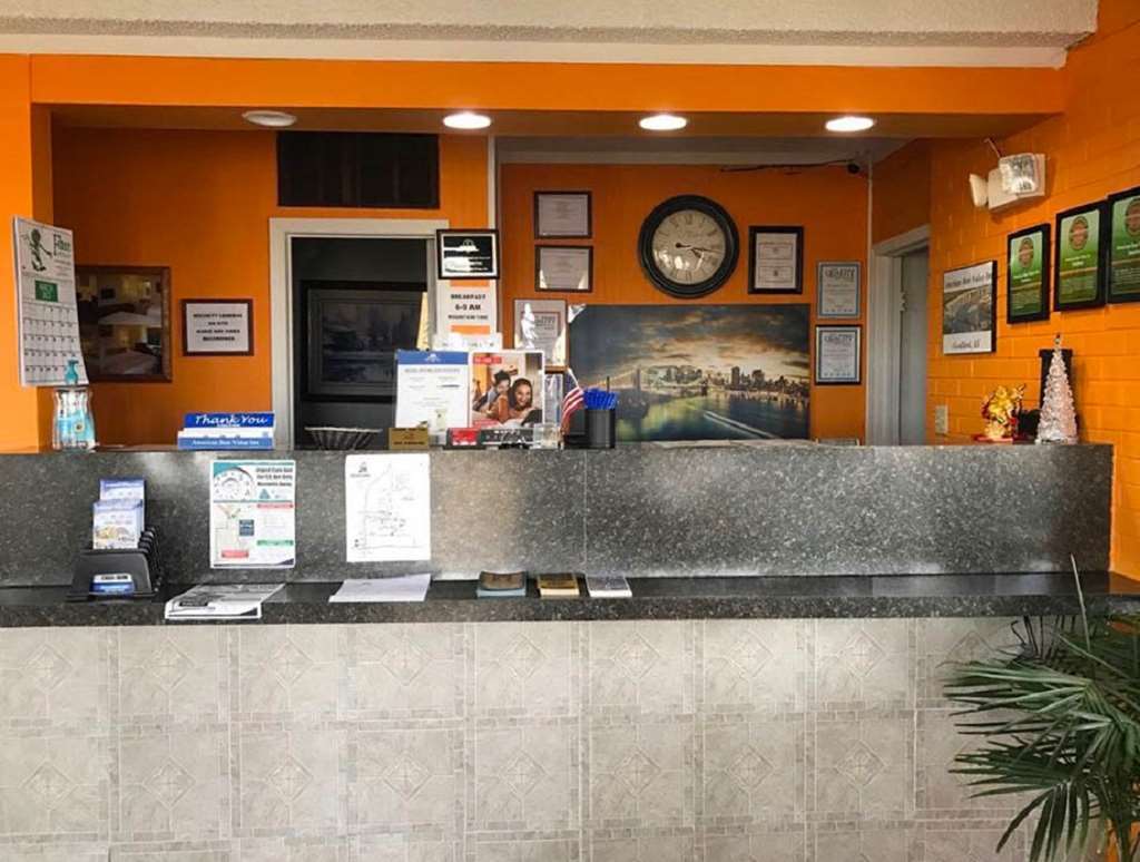 Asam Hotel Goodland Interior photo